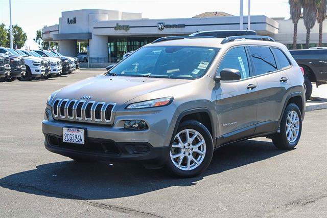 Used 2016 Jeep Cherokee Sport