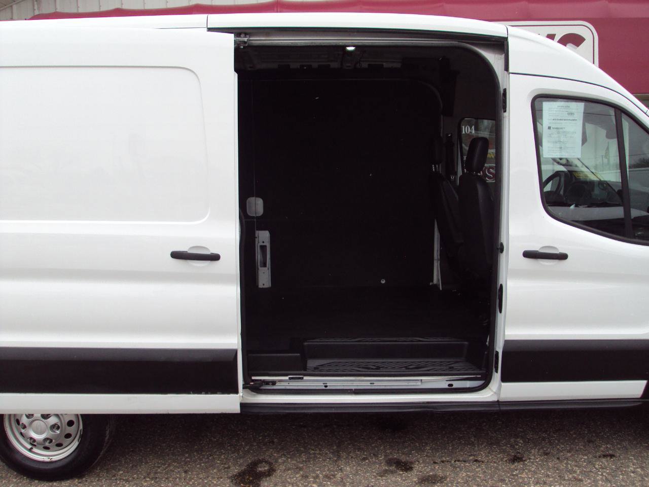 Used 2023 Ford Transit 250 Medium Roof AWD w/ Load Area Protection Package image 10