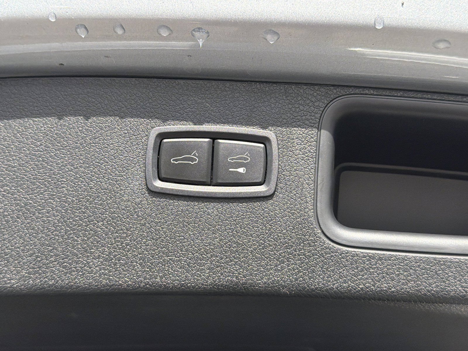 Used 2024 Porsche Macan S AWD/4WD image 13