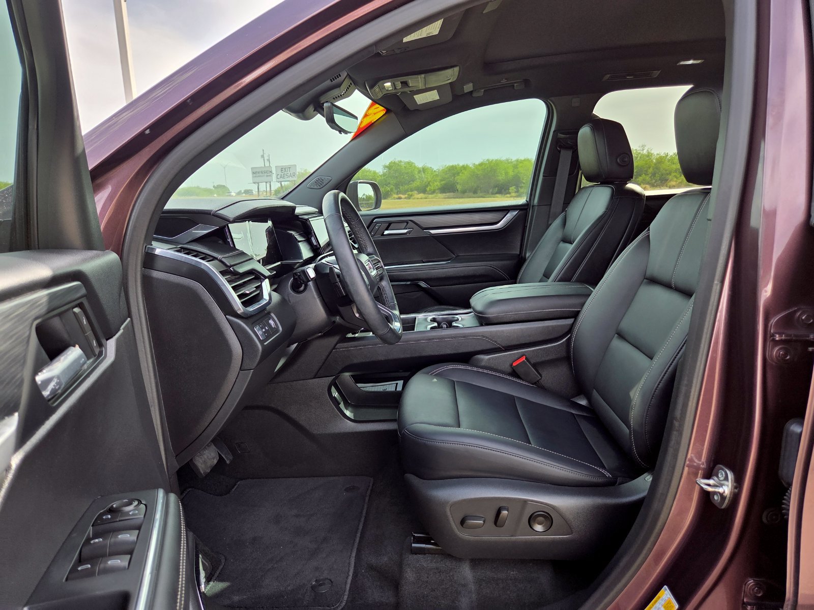 Used 2026 GMC Acadia Elevation w/ Black Edition FWD image 13