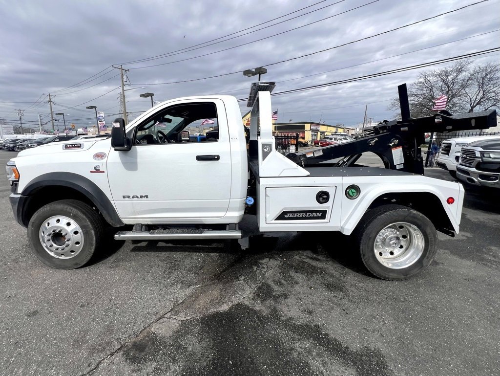 New 2024 RAM 4500 SLT w/ Quick Order Package 2YG SLT image 5
