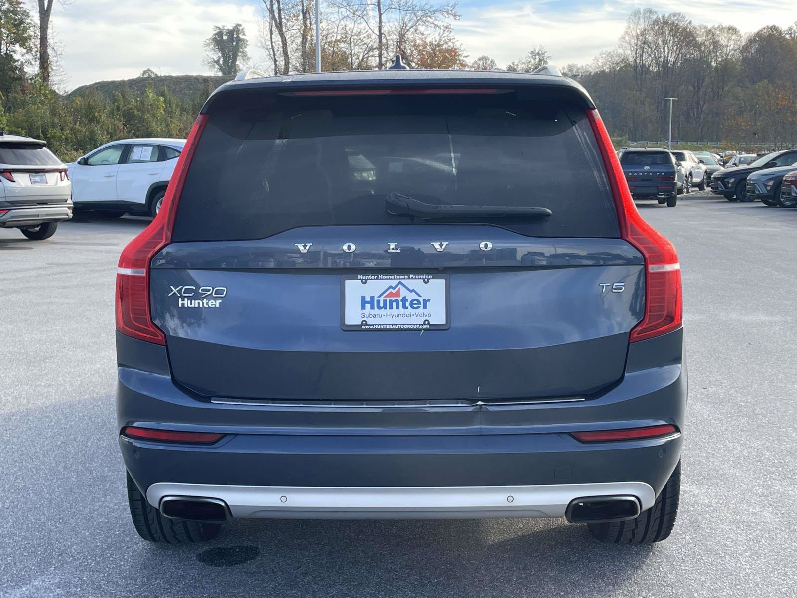 Used 2020 Volvo XC90 T5 Momentum w/ Protection Package Premier FWD image 27