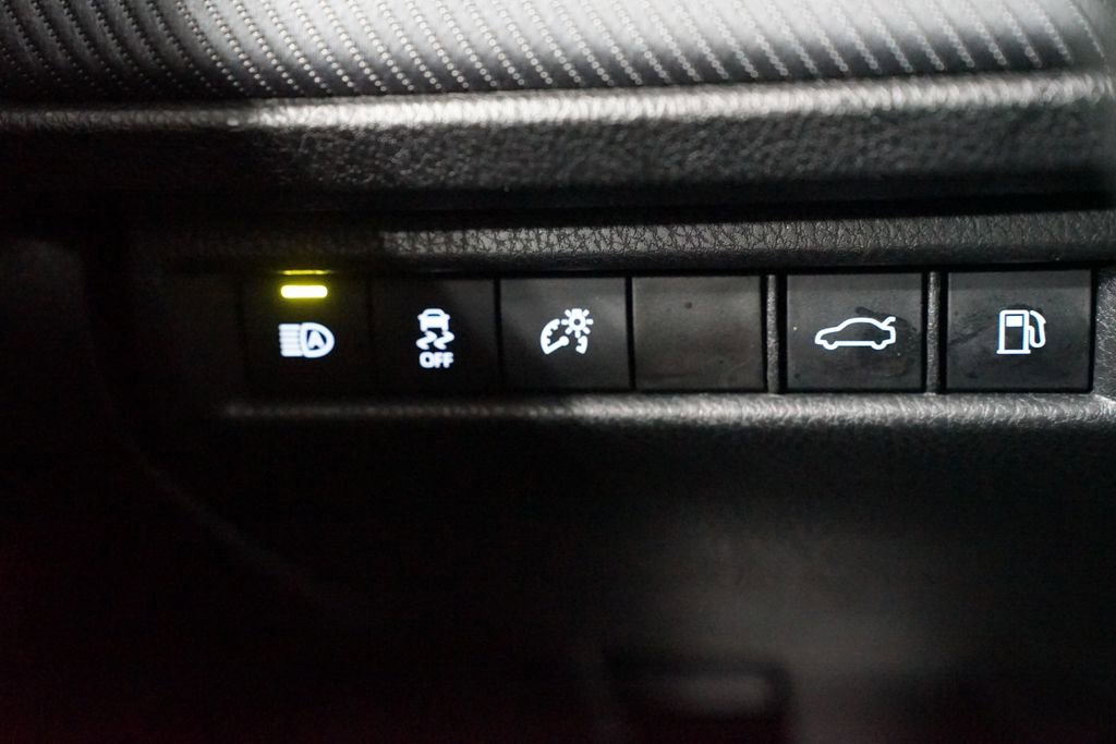 Certified 2025 Toyota Camry SE image 24