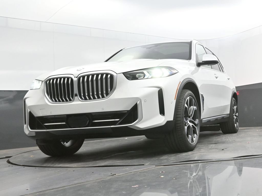New 2026 BMW X5 xDrive40i w/ Parking Assistance Package AWD/4WD image 52