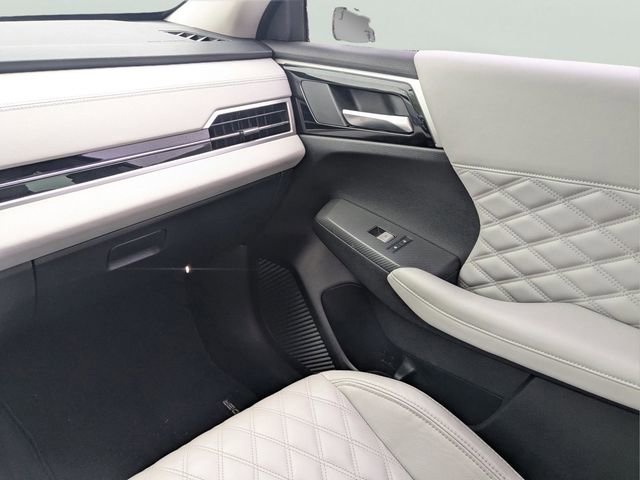 Used 2023 Mitsubishi Outlander SEL image 21