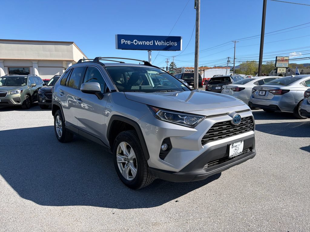 Used 2021 Toyota RAV4 XLE w/ Convenience Package