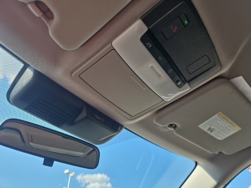 Used 2024 Mitsubishi Outlander SE image 20