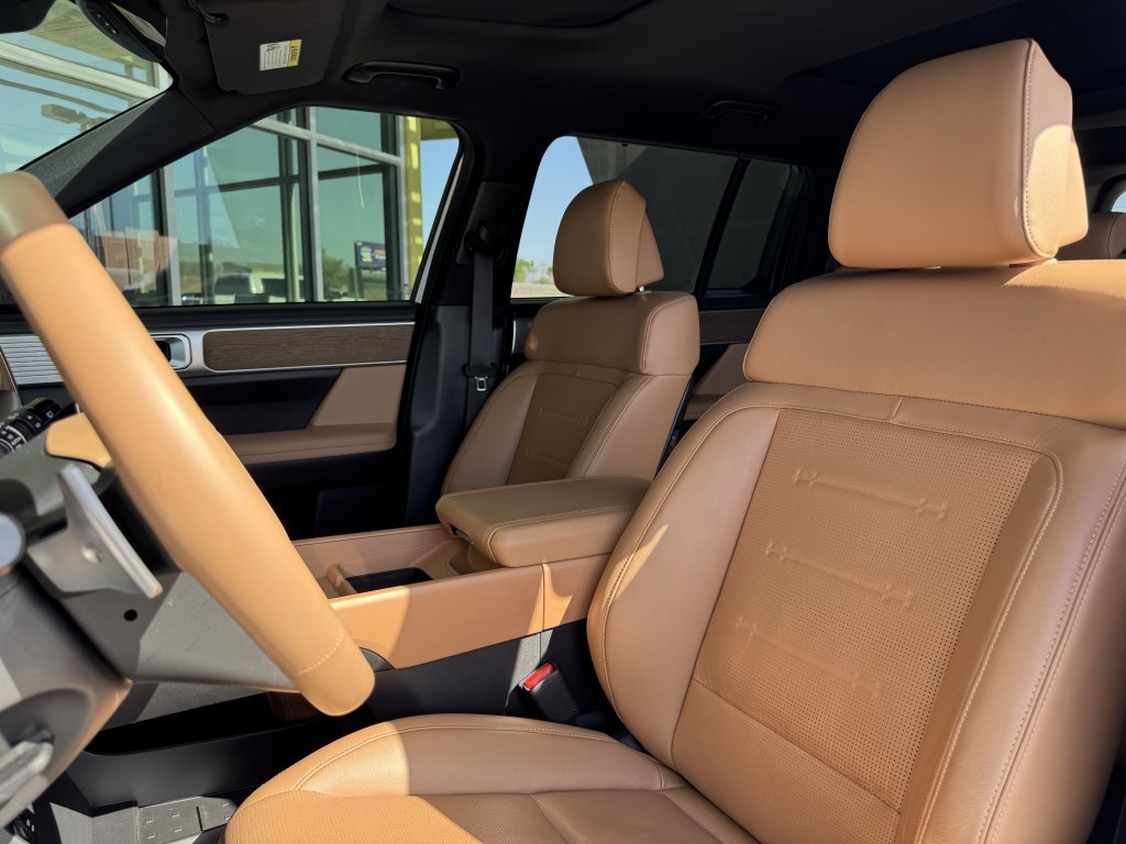 Used 2024 Hyundai Santa Fe Limited image 34