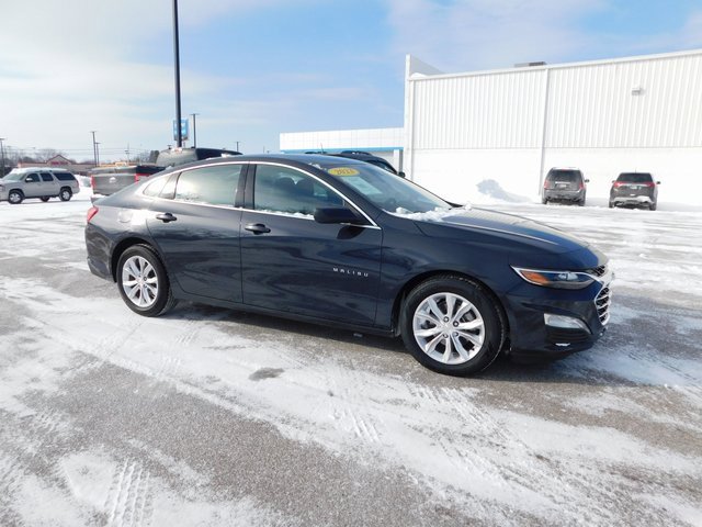 Used 2023 Chevrolet Malibu LT image 1