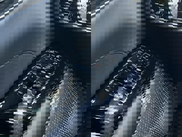 New 2025 Cadillac XT5 Premium Luxury image 24