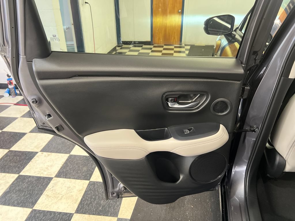 Used 2026 Honda HR-V EX-L image 33