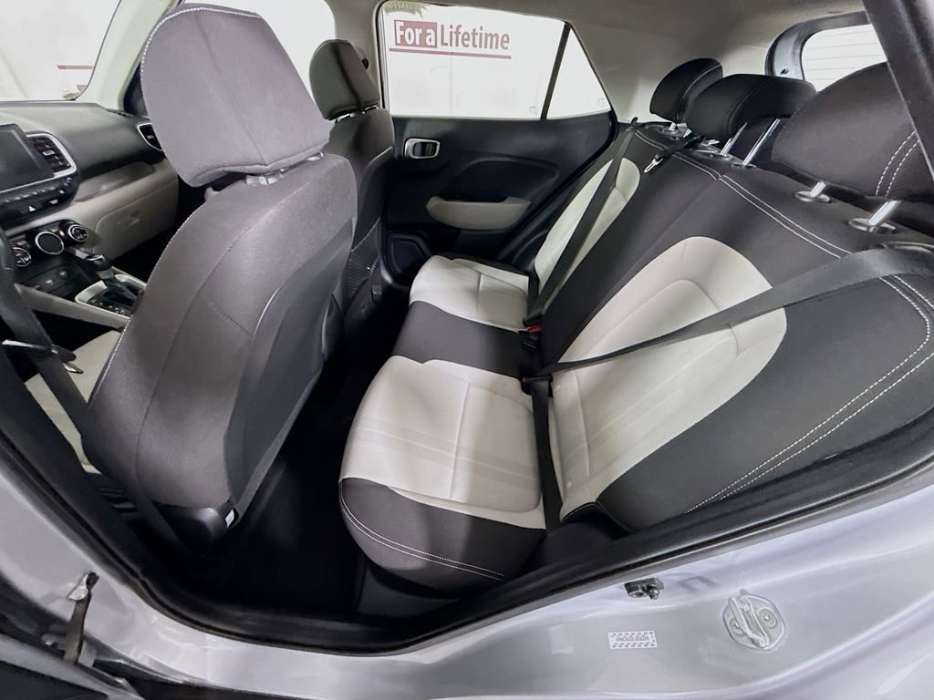Used 2020 Hyundai Venue SEL w/ Convenience + Premium Package image 27