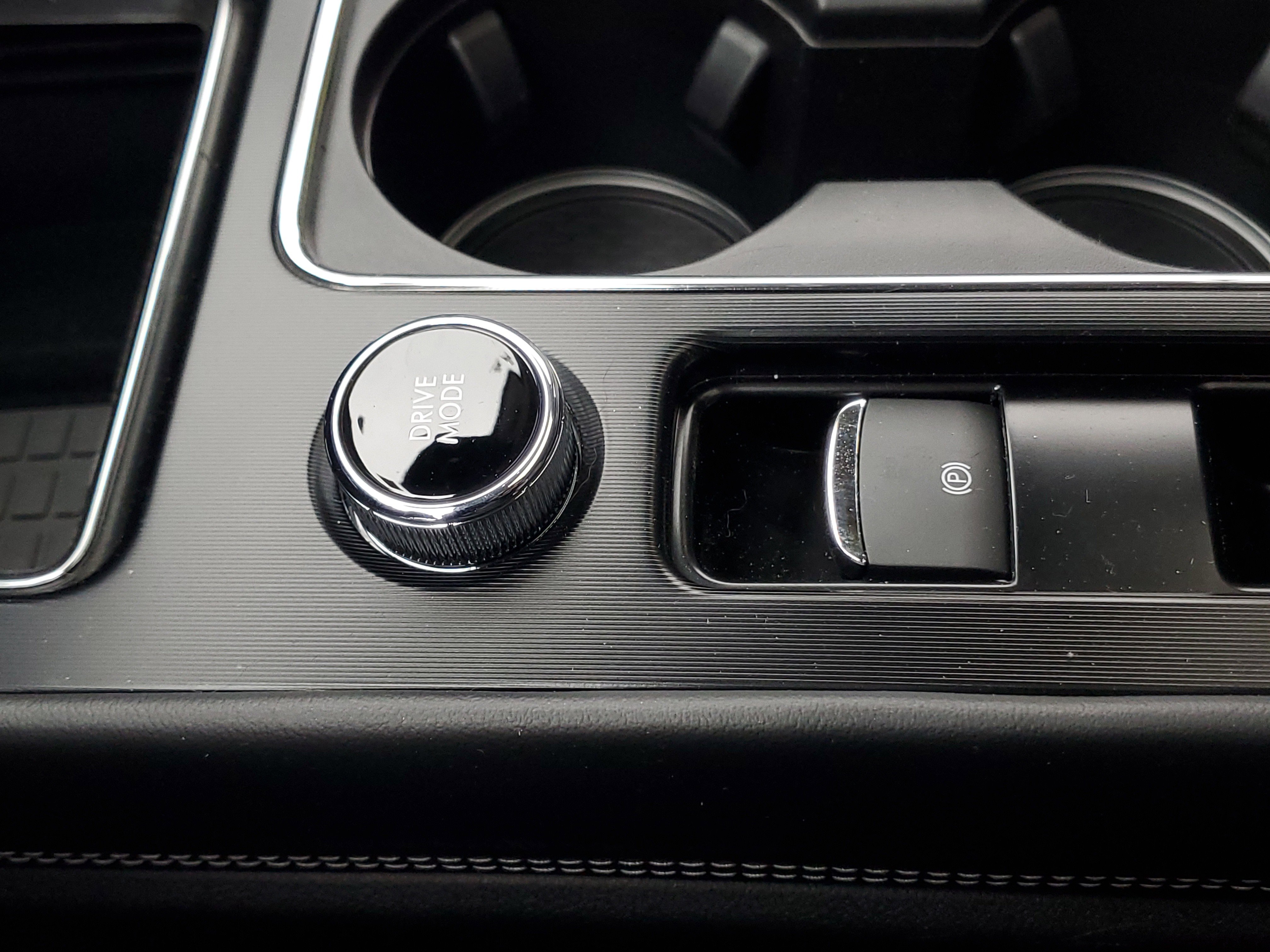 New 2026 Lincoln Corsair Premiere image 24