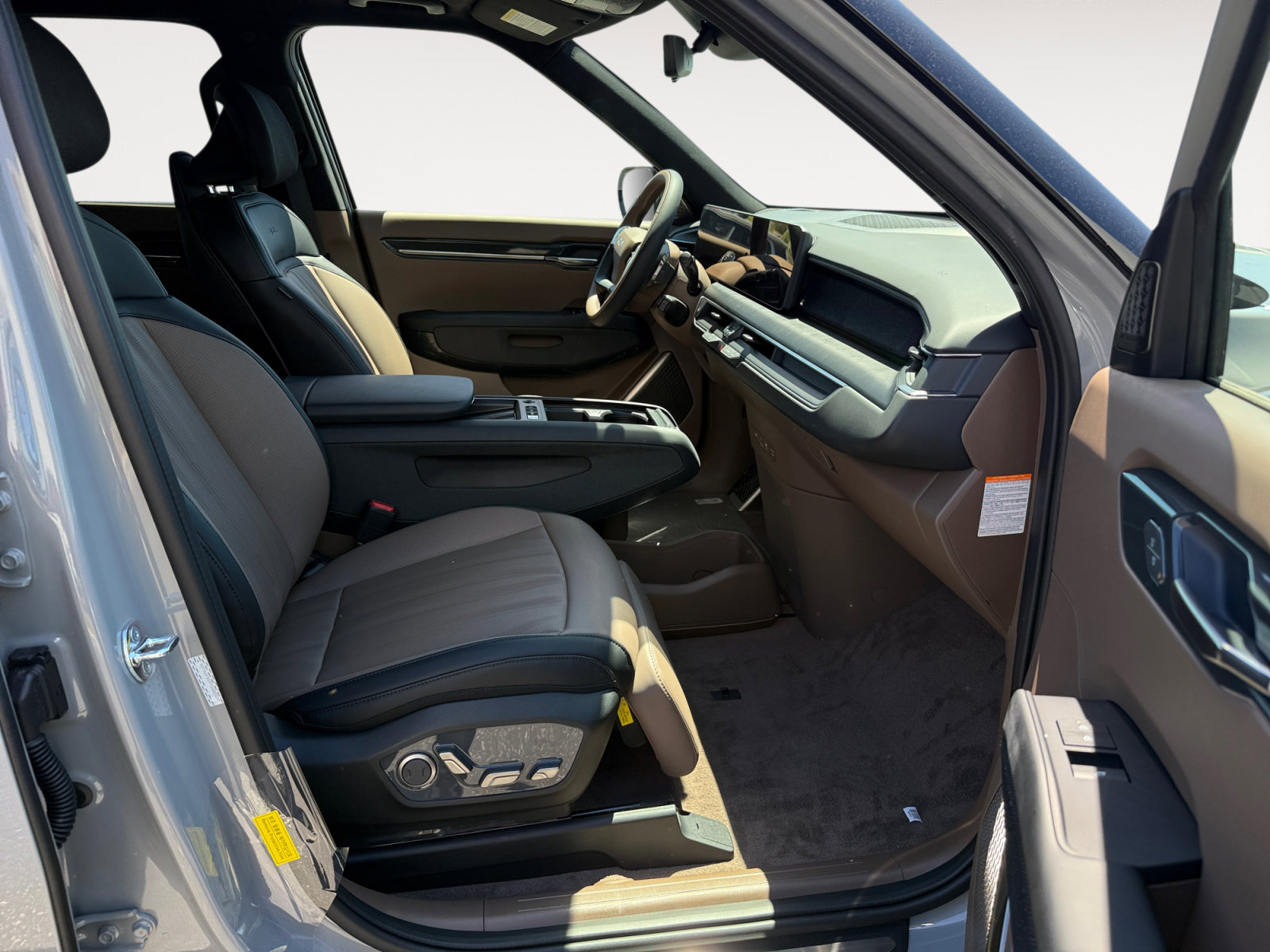 New 2026 Kia EV9 GT-Line AWD/4WD image 19