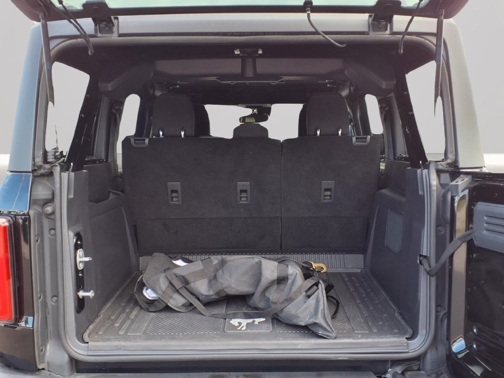 Used 2023 Ford Bronco Wildtrak AWD/4WD image 9