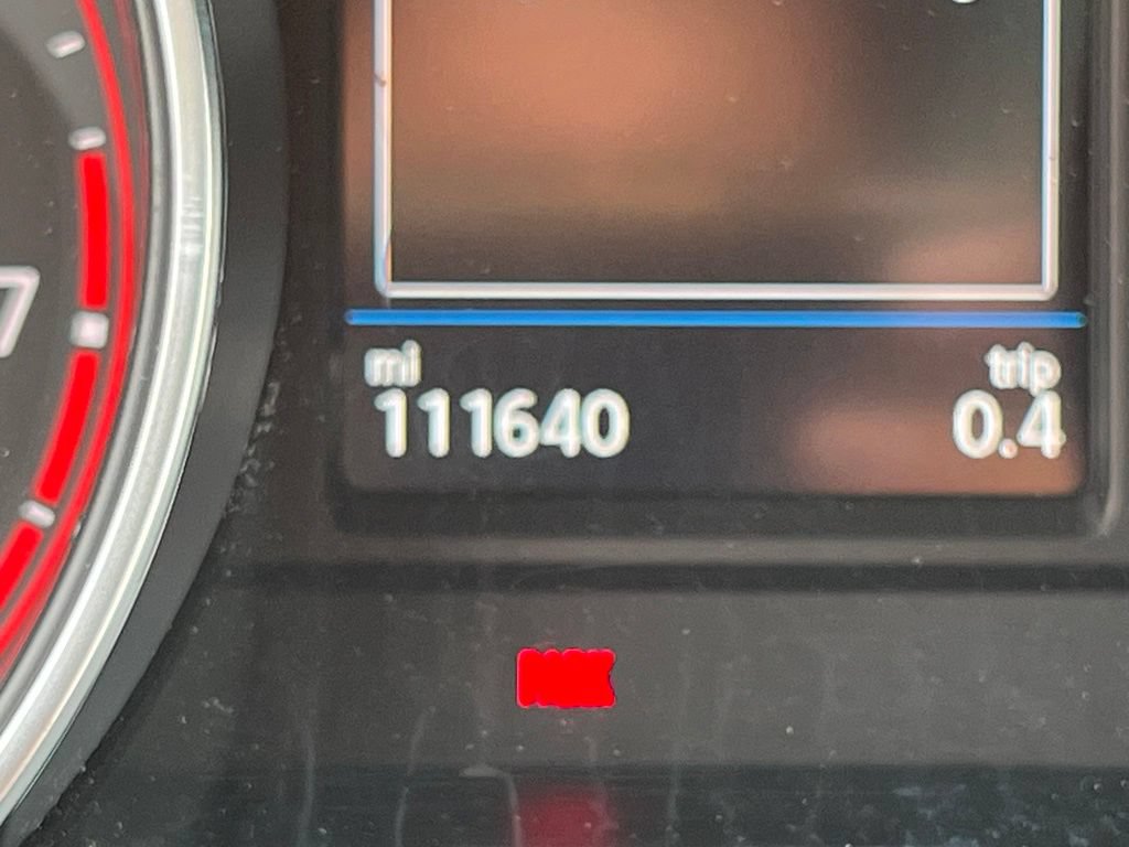 Used 2018 Volkswagen Tiguan SEL AWD/4WD image 23