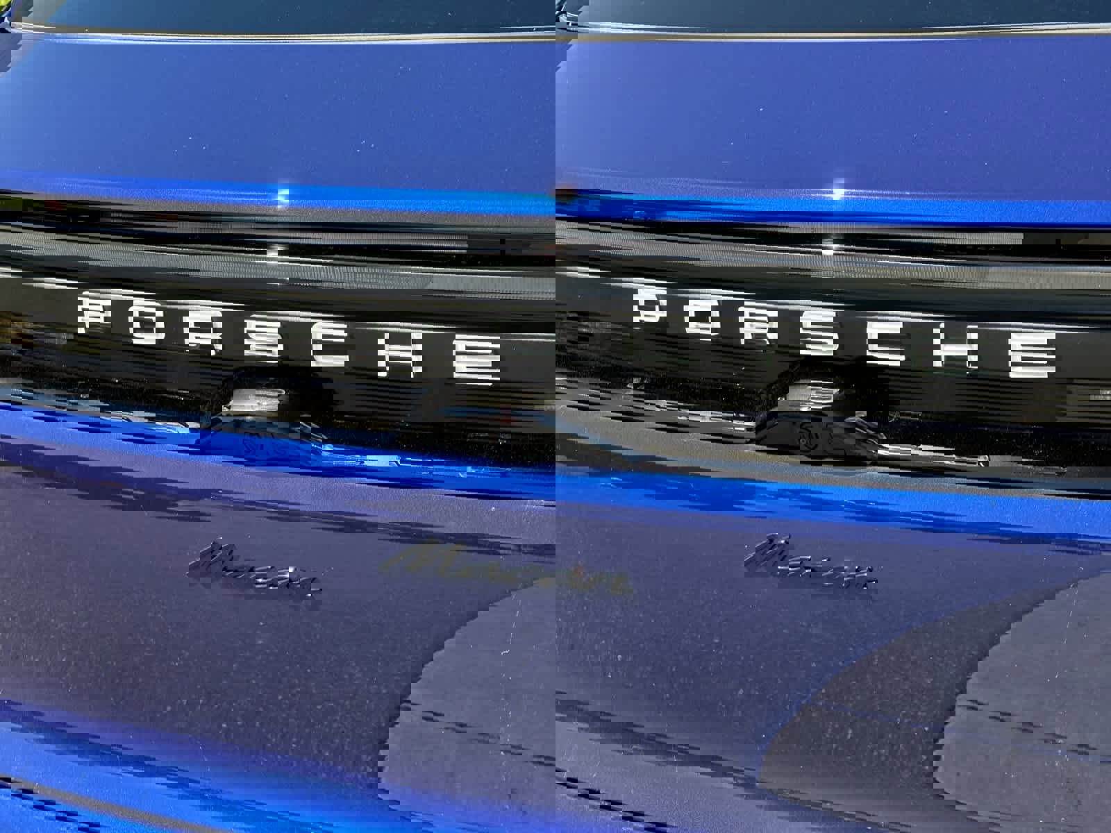 New 2026 Porsche Macan Electric RWD image 33