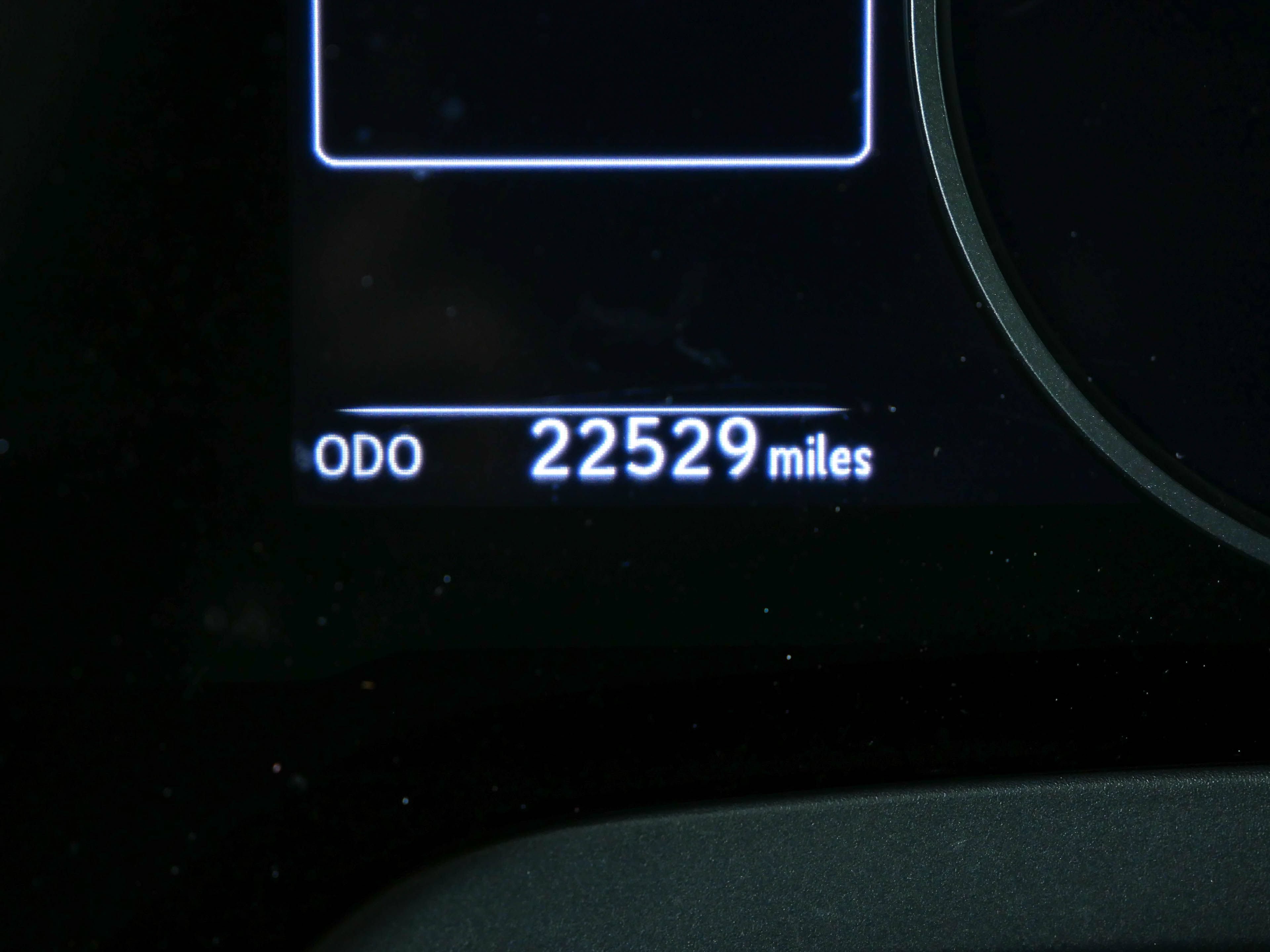 Used 2023 Lexus RX 350 Premium w/ Cold Area Package FWD image 8