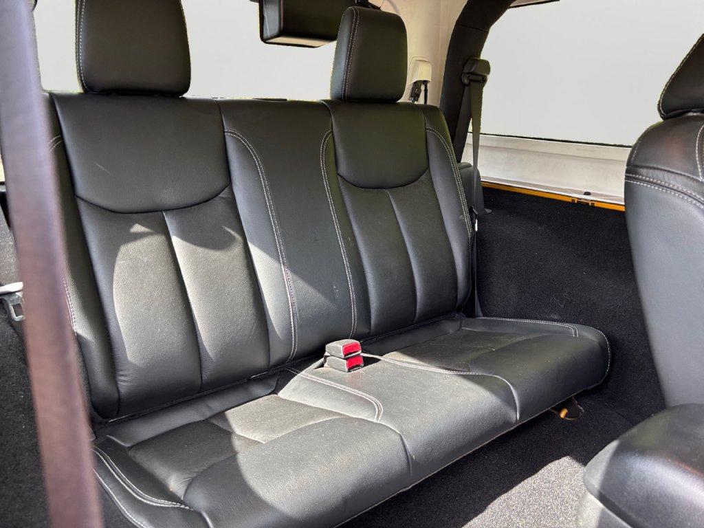 Used 2014 Jeep Wrangler Sahara w/ Connectivity Group AWD/4WD image 12