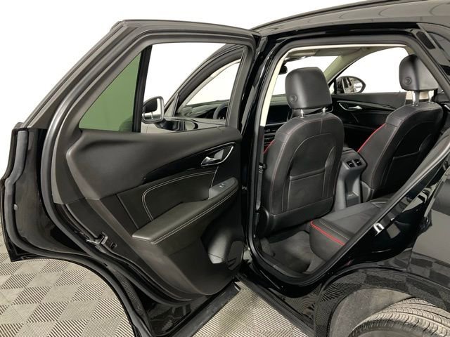 Used 2023 Buick Envision Essence w/ Sport Touring Package image 33