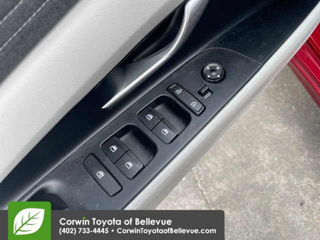 Used 2024 Hyundai Elantra Limited FWD image 19
