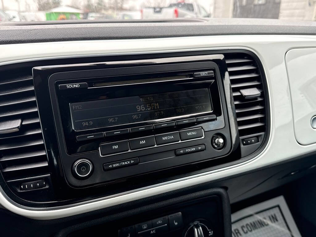 Used 2015 Volkswagen Beetle 1.8T image 21