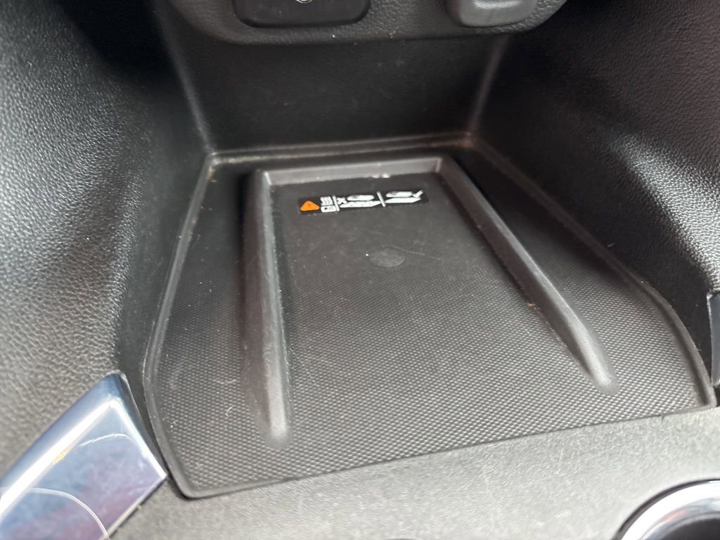 Used 2023 Chevrolet Traverse LT AWD/4WD image 31