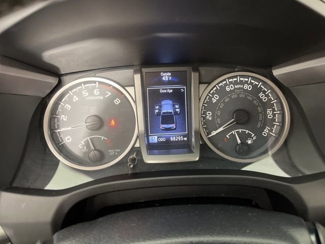 Used 2017 Toyota Tacoma SR5 image 24