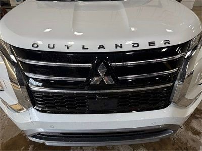 New 2026 Mitsubishi Outlander SE image 31