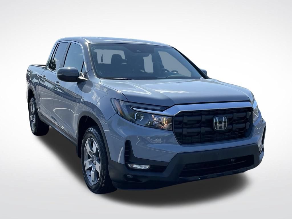 Certified 2025 Honda Ridgeline RTL image 8
