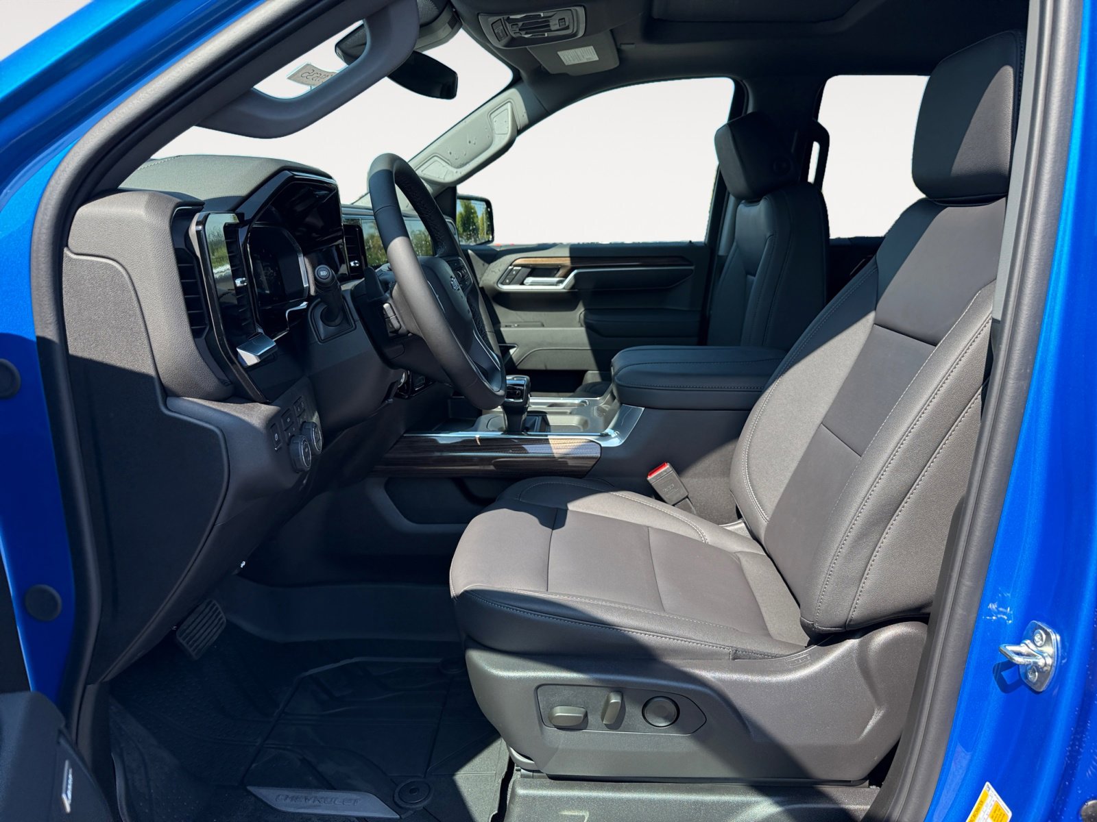 New 2026 Chevrolet Silverado 1500 RST w/ RST All Star Premium Package image 10