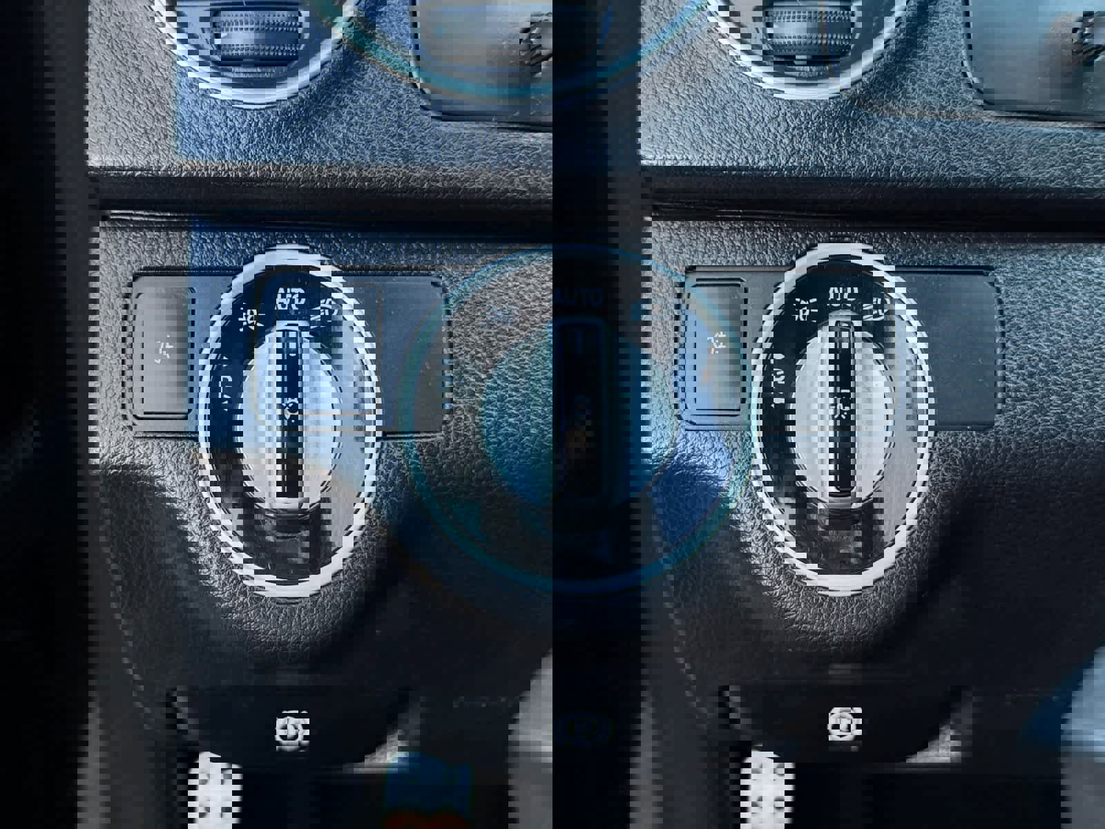 Used 2012 Mercedes-Benz C 300 C 300 Sport image 21