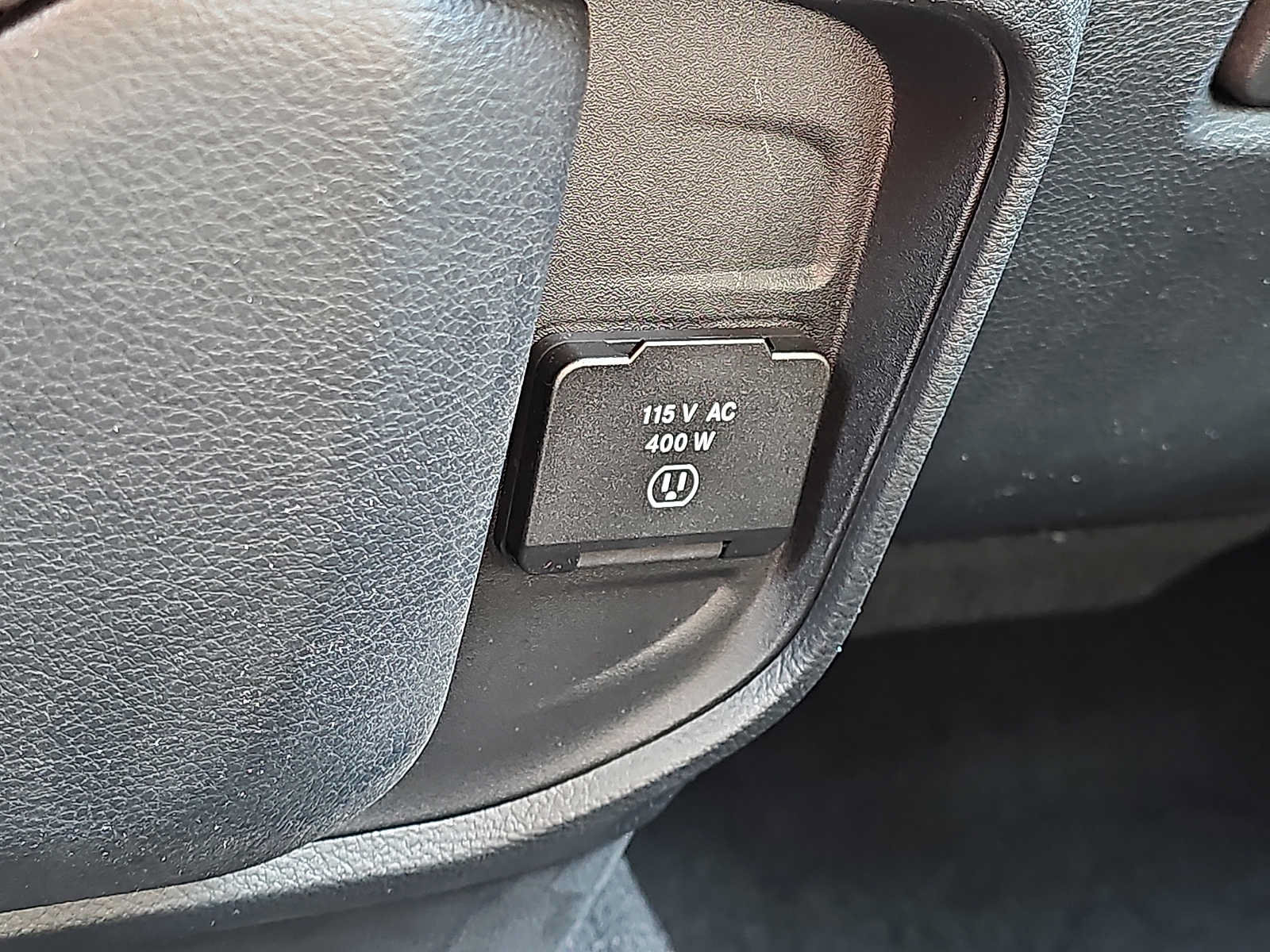 New 2027 RAM 1500 Warlock AWD/4WD image 15