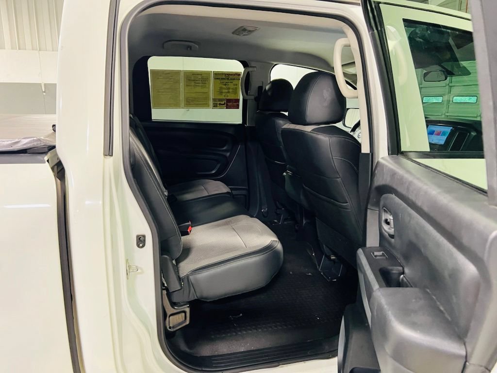 Used 2018 Nissan Titan S w/ S Utility Package RWD image 33