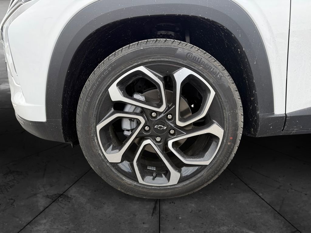 New 2026 Chevrolet Trax RS w/ Sunroof Package image 14