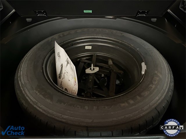 Used 2017 Jeep Cherokee Overland w/ Technology Group image 82