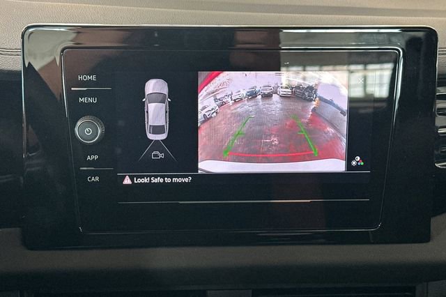 Certified 2025 Volkswagen Jetta Sport image 22