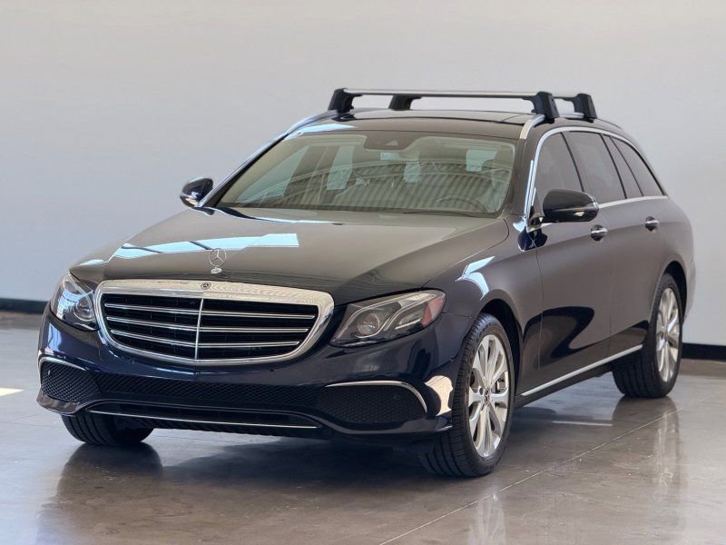 Used 2018 Mercedes-Benz E 400 4MATIC Wagon w/ Premium 2 Package image 3