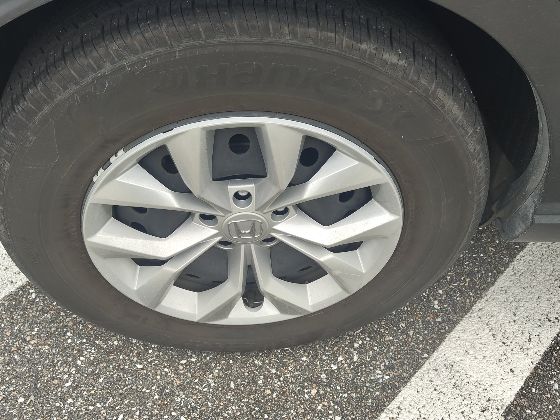Used 2023 Honda CR-V LX image 18