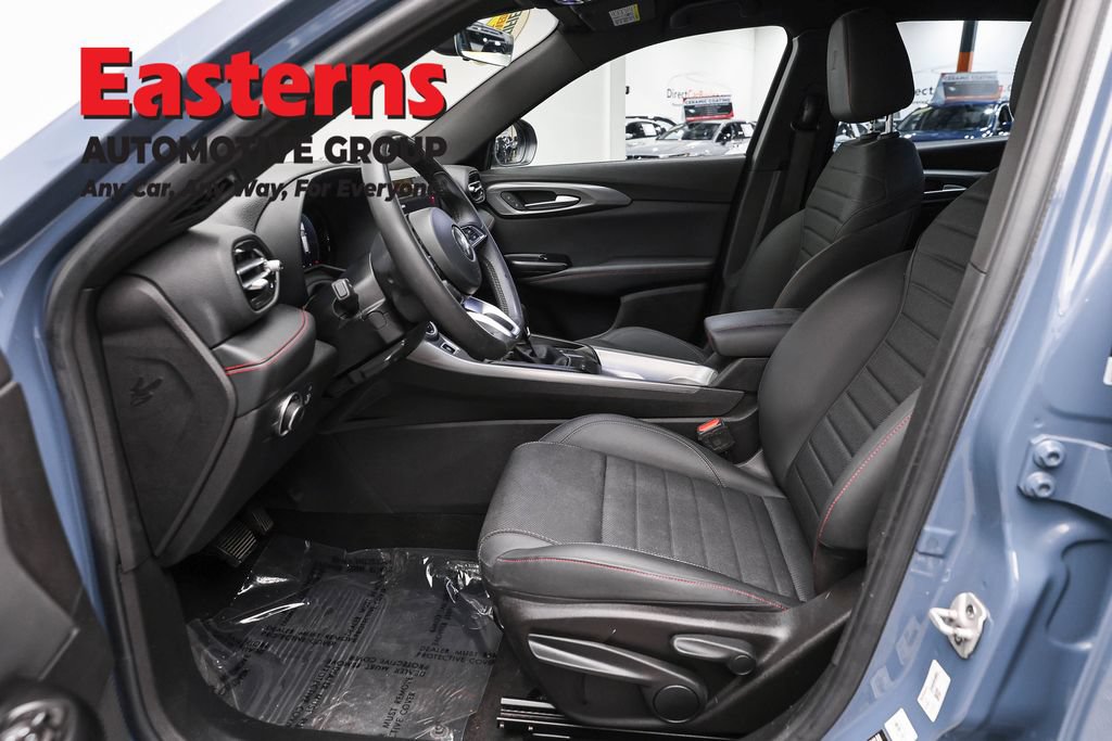 Used 2023 Dodge Hornet GT AWD/4WD image 14