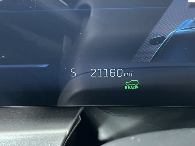 Certified 2024 Cadillac Lyriq Tech RWD image 12
