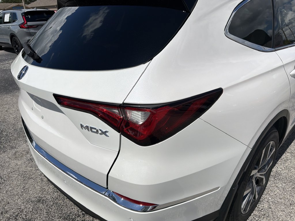 Used 2024 Acura MDX w/ Technology Package FWD image 10