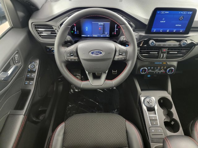Certified 2023 Ford Escape ST-Line Select AWD/4WD image 25