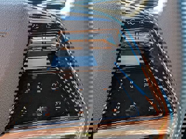 New 2026 Cadillac Vistiq Sport w/ LPO, Floor Liner Package image 26