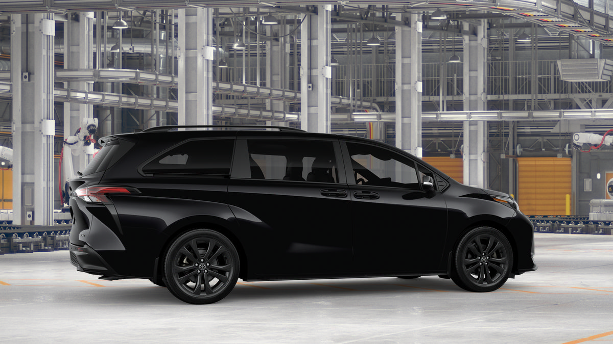 New 2026 Toyota Sienna XSE FWD image 13