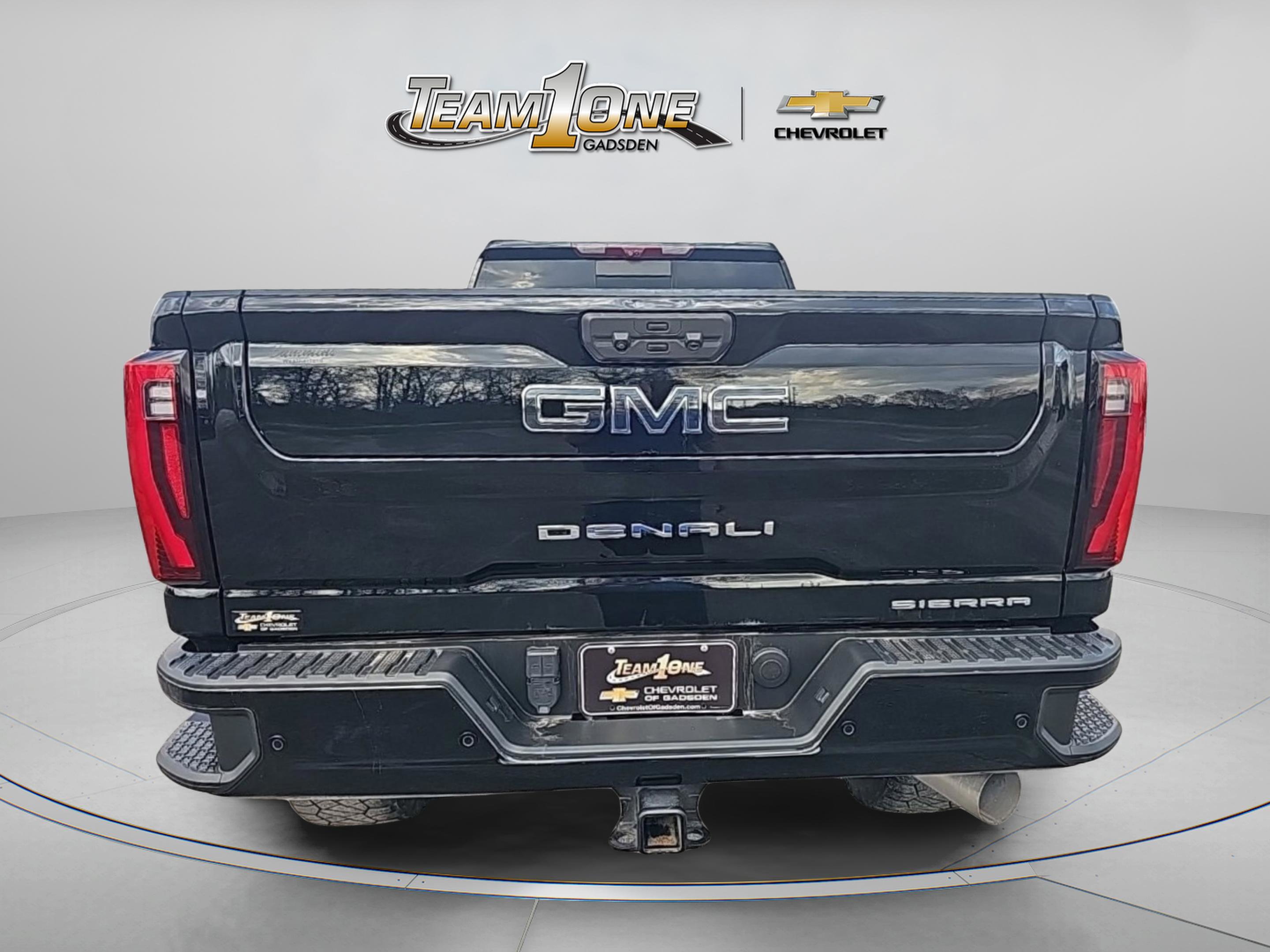 Used 2024 GMC Sierra 2500 Denali Ultimate w/ Max Trailering Package image 7