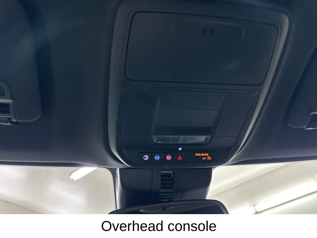 Used 2025 Buick Enclave Preferred image 46