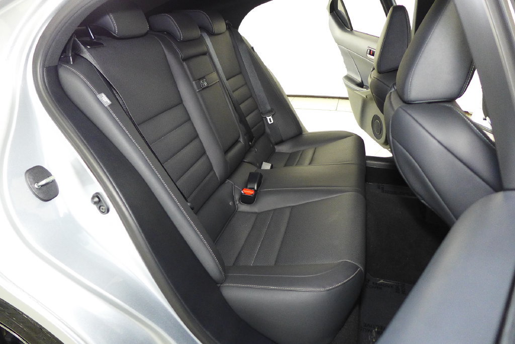 Used 2025 Lexus IS 350 F Sport w/ Navigation Package RWD image 20