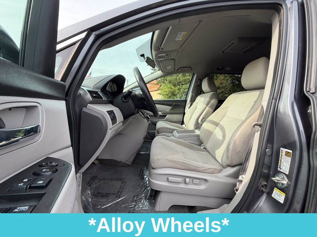 Used 2016 Honda Odyssey SE image 14