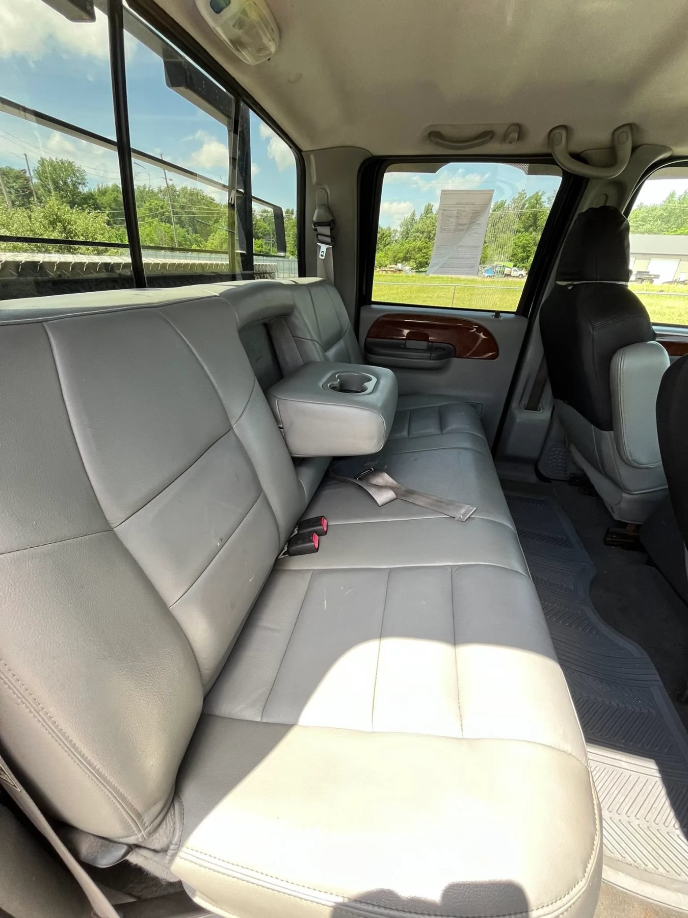 Used 2003 Ford F350 Lariat AWD/4WD image 11